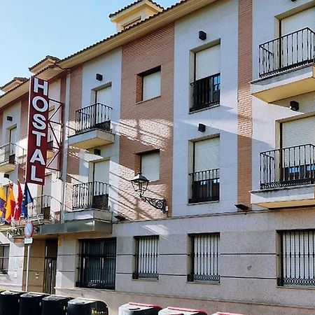 Hostal Plaza Mayor Torrejón de Ardoz Eksteriør bilde
