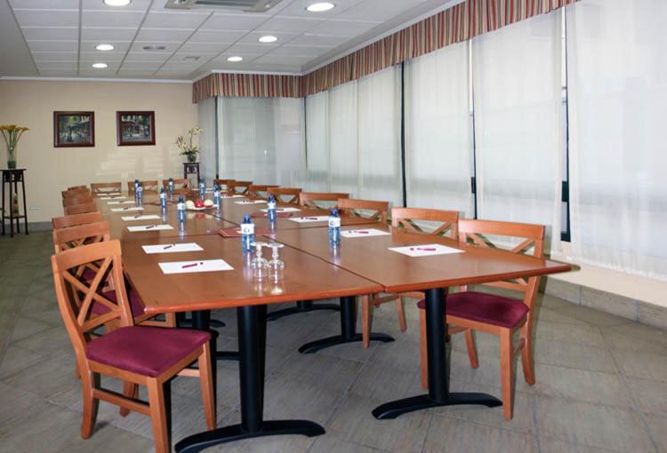 Hostal Plaza Mayor Torrejón de Ardoz Eksteriør bilde